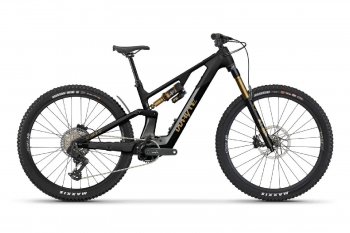 Horské celoodpružené elektrokolo WHYTE Karve 160 RSX Gloss Black, Matt Black with Gold (AWEKARRSX)